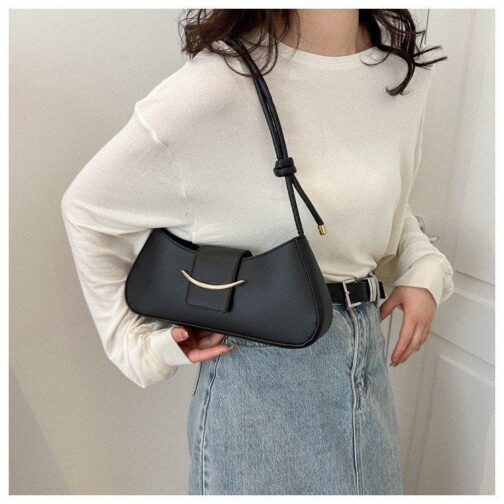 Elegant White Shoulder Bag - Image 5